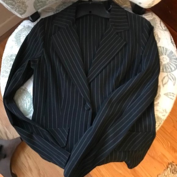 Black Pinstripe Blazer - Size Medium NWOT - Picture 1 of 6
